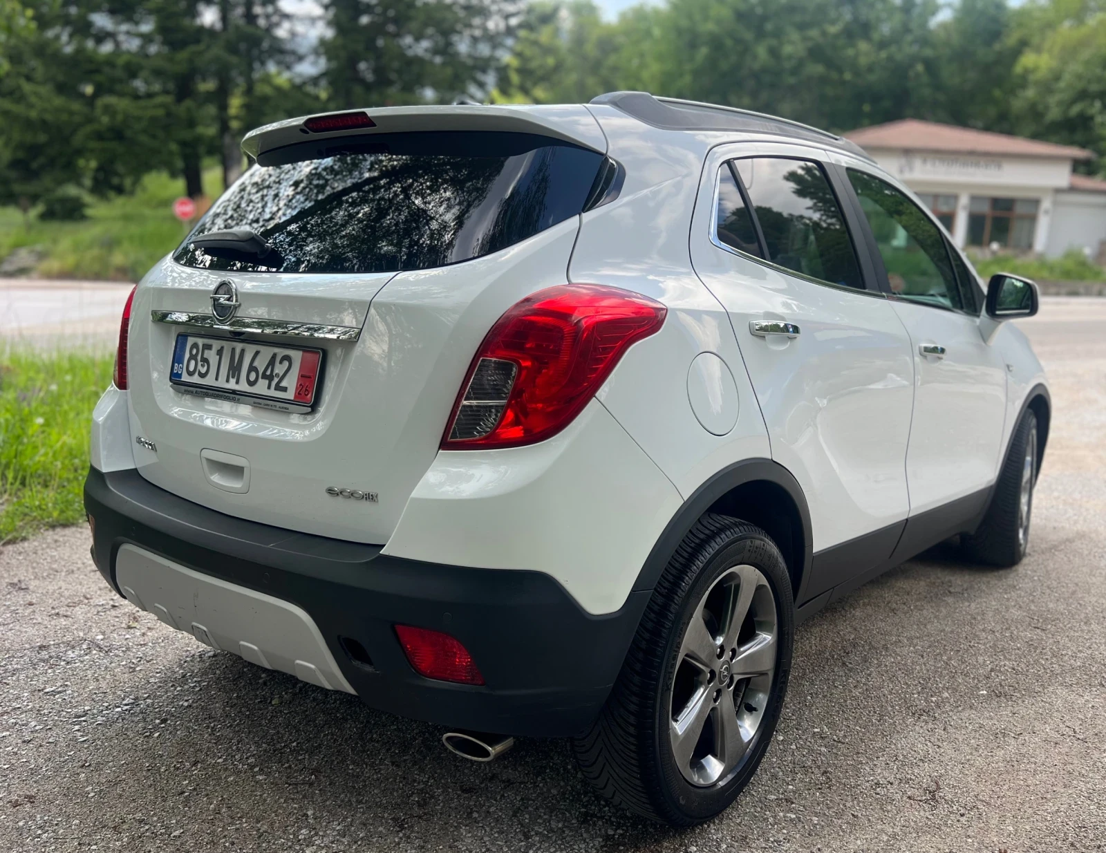 Opel Mokka 1.7CDTI, снимка 3 - Автомобили и джипове - 55237249