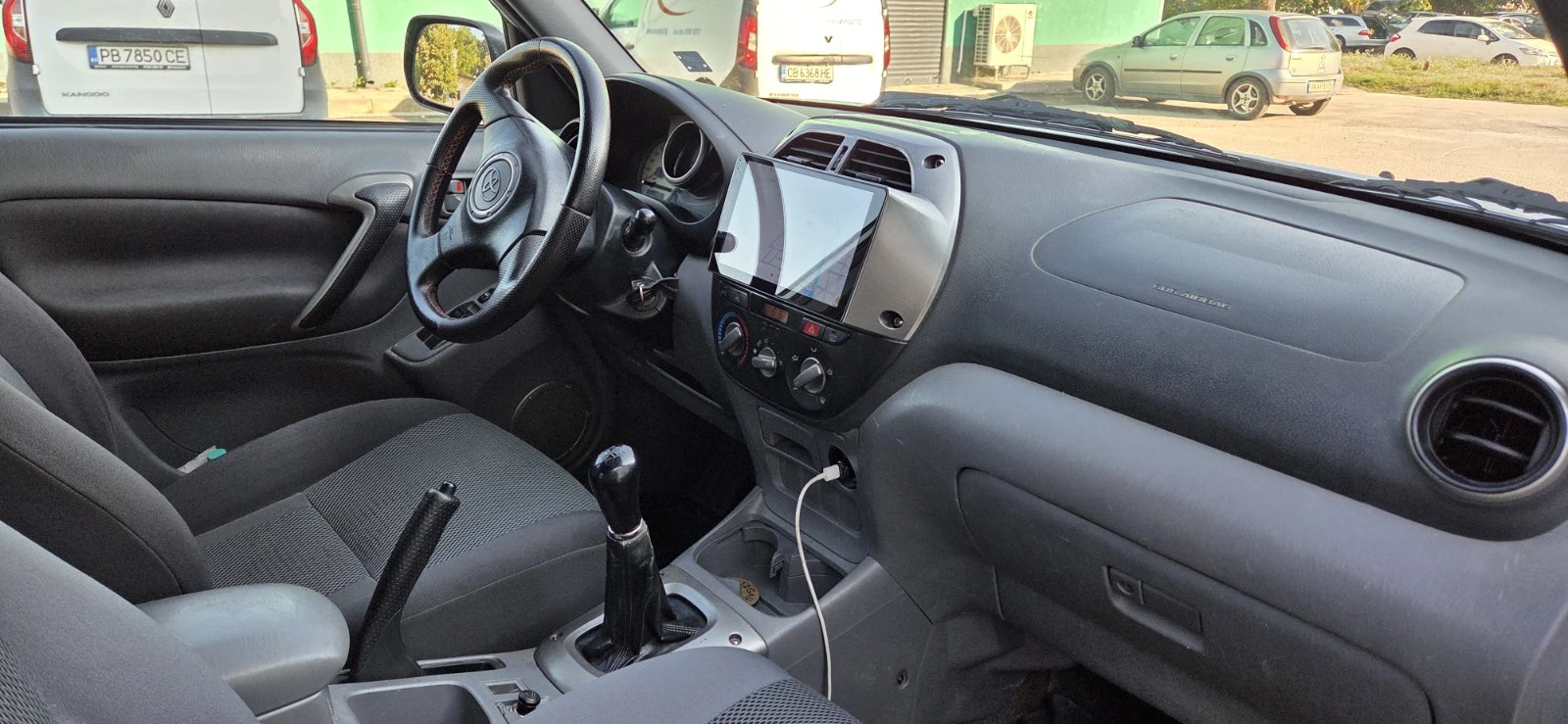 Toyota Rav4 2, снимка 14 - Автомобили и джипове - 55376269