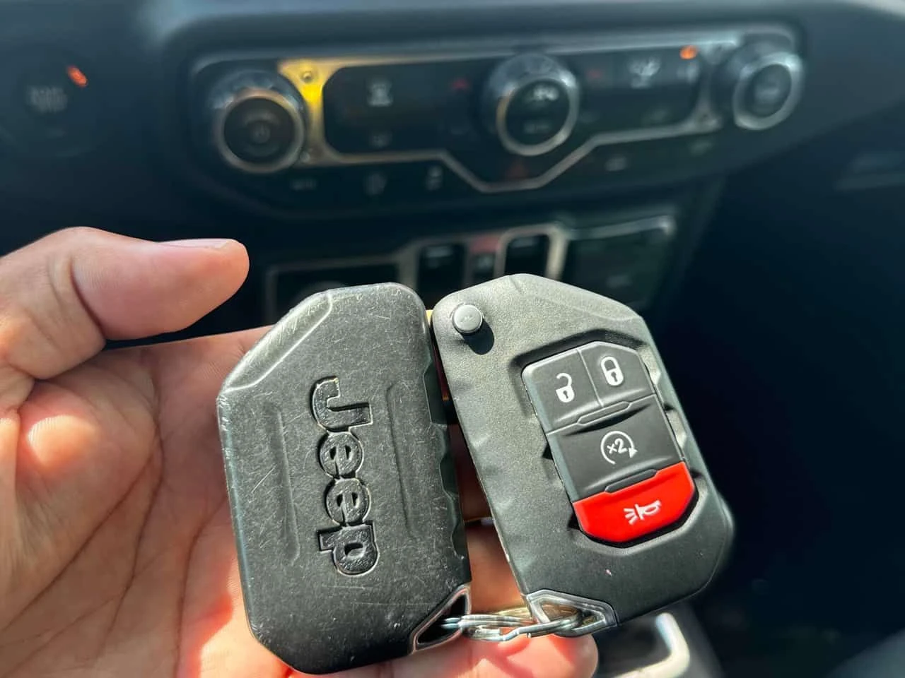 Jeep Wrangler * Unlimited Rubicon* АВТОКРЕДИТ БЕЗ ПЪРВОНАЧАЛНА* , снимка 15 - Автомобили и джипове - 55680780