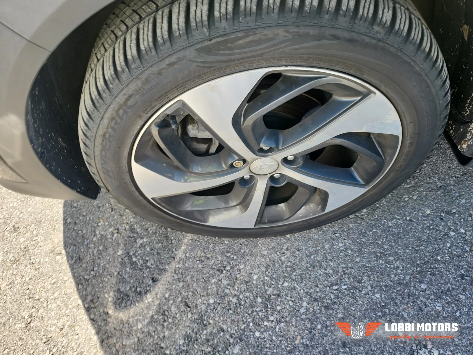 Hyundai Tucson, снимка 4 - Автомобили и джипове - 56099304