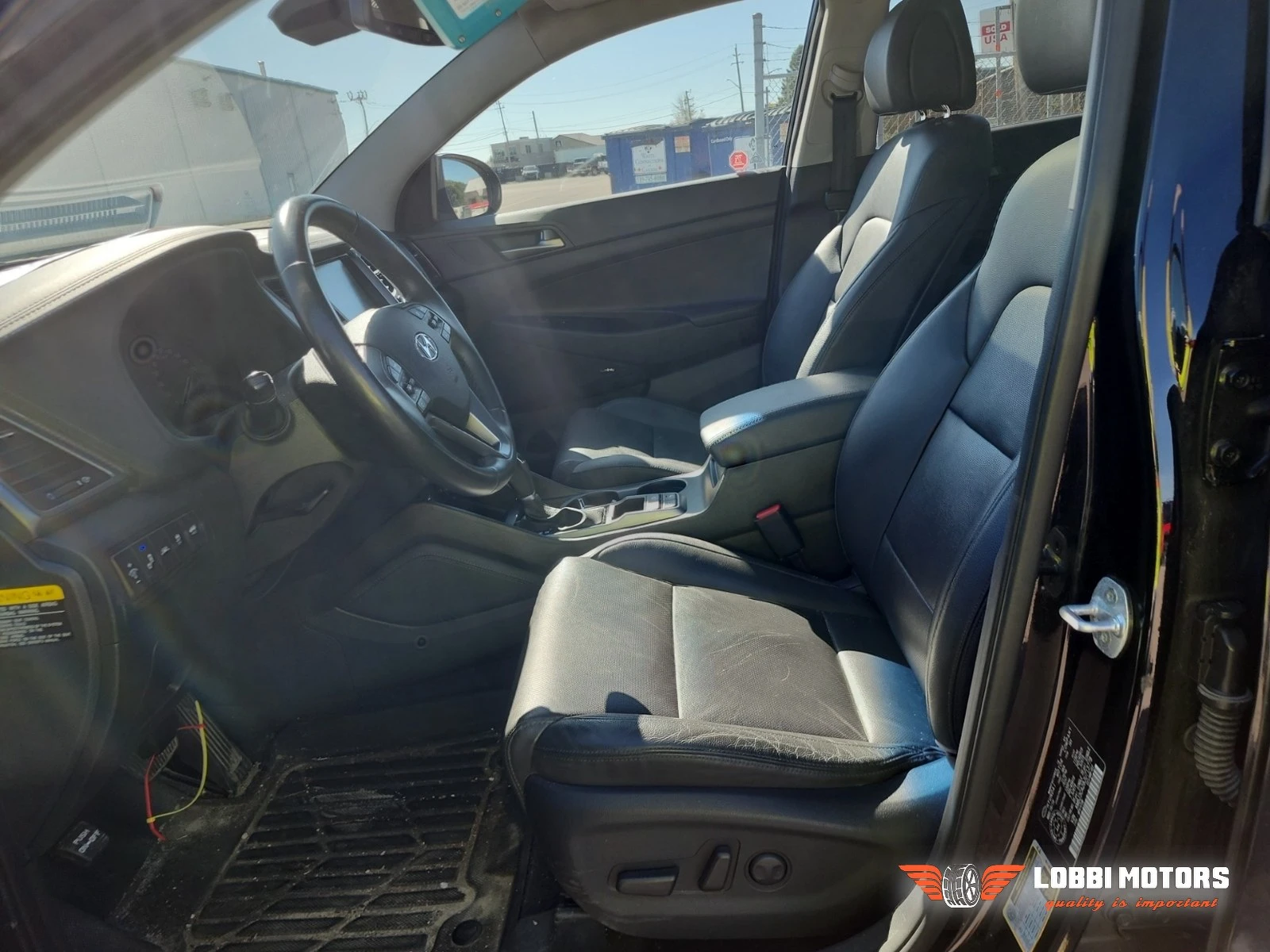 Hyundai Tucson, снимка 3 - Автомобили и джипове - 56099304