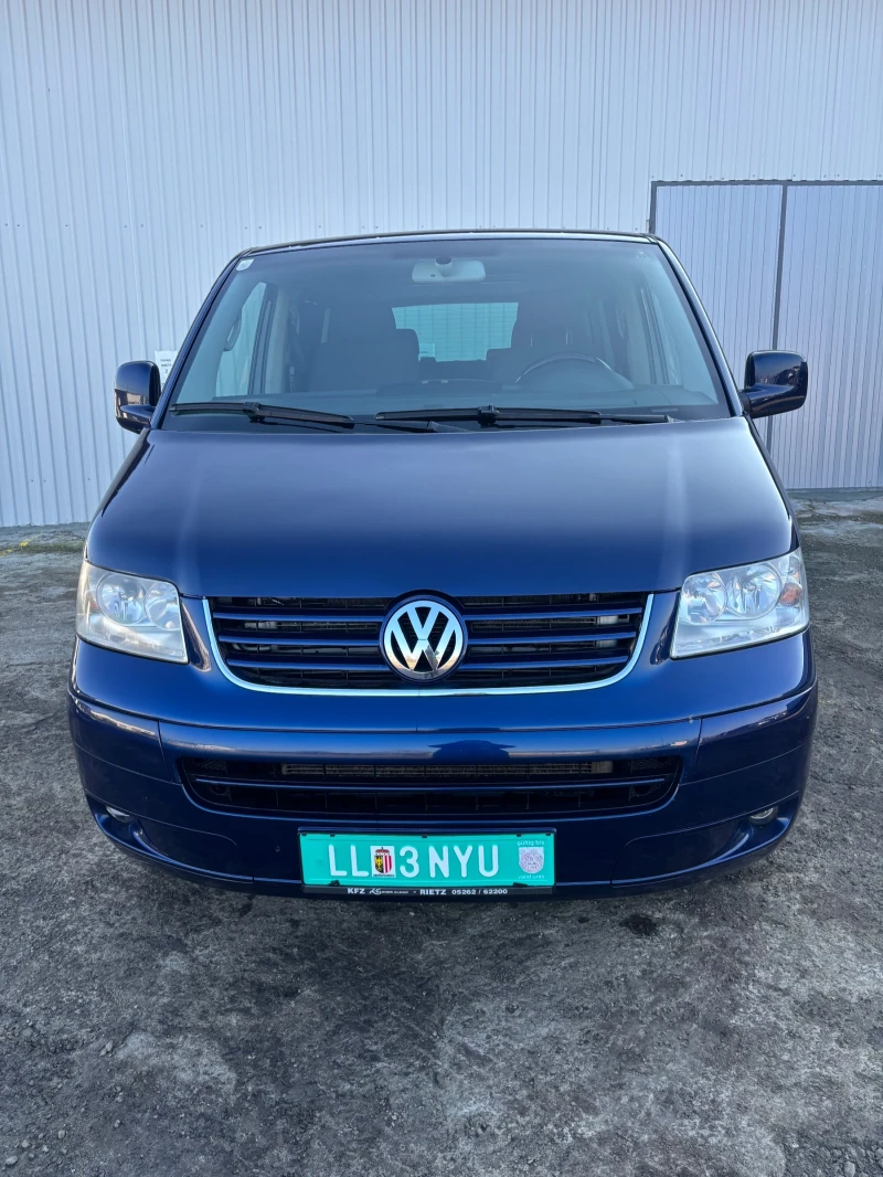 VW Multivan 2.5, снимка 4 - Бусове и автобуси - 49247054