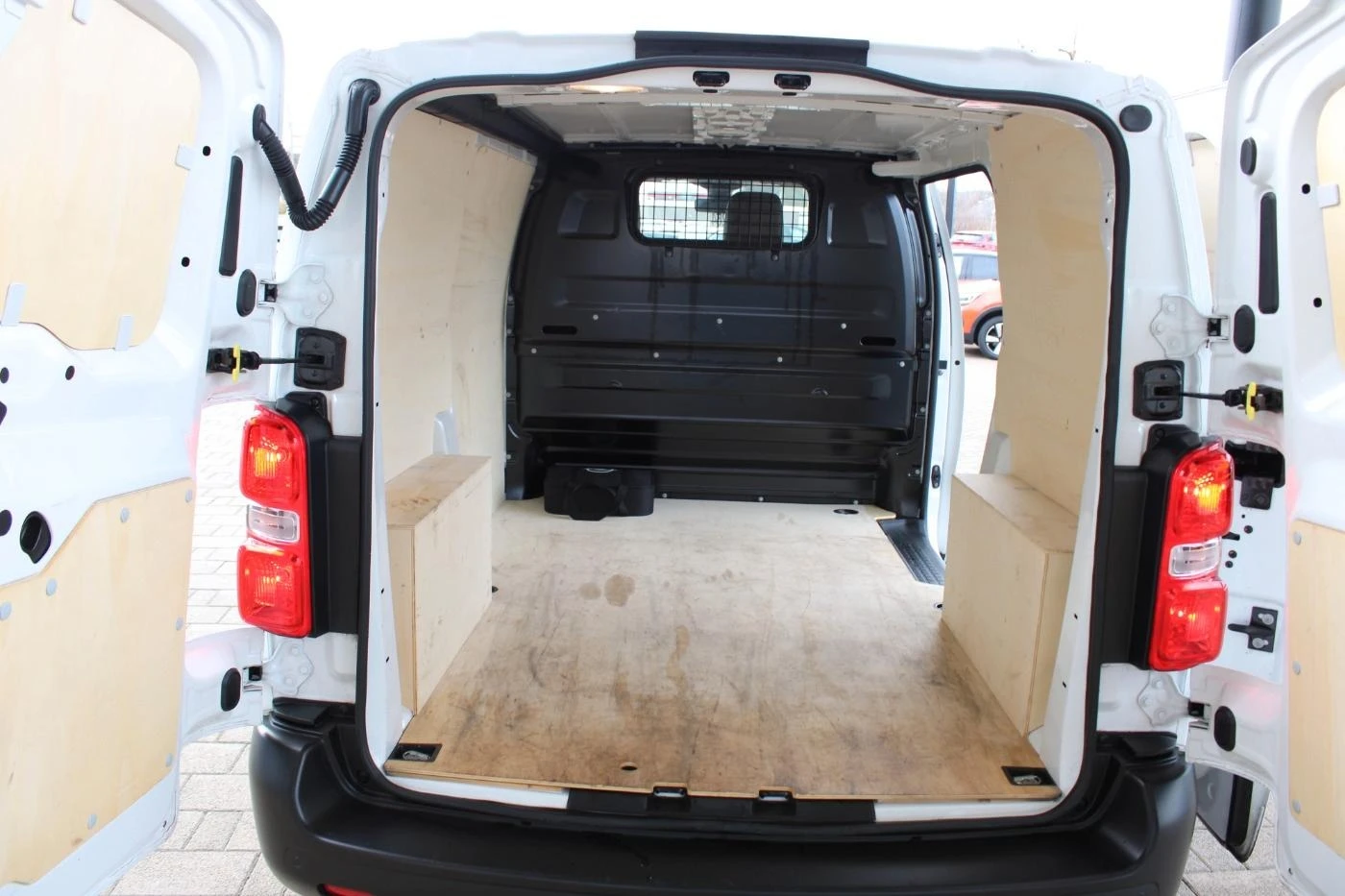 Opel Vivaro ELCTRIC* L2*  | Mobile.bg   11