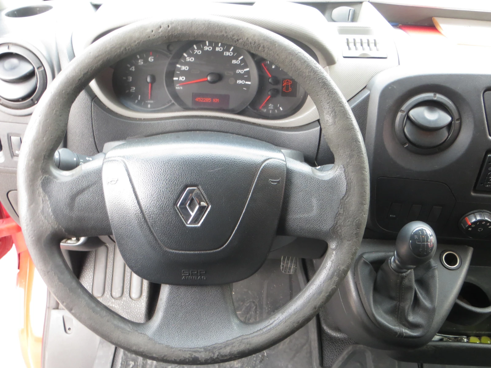 Renault Master 2.3 DCI Фургон с падащ борд - изображение 8