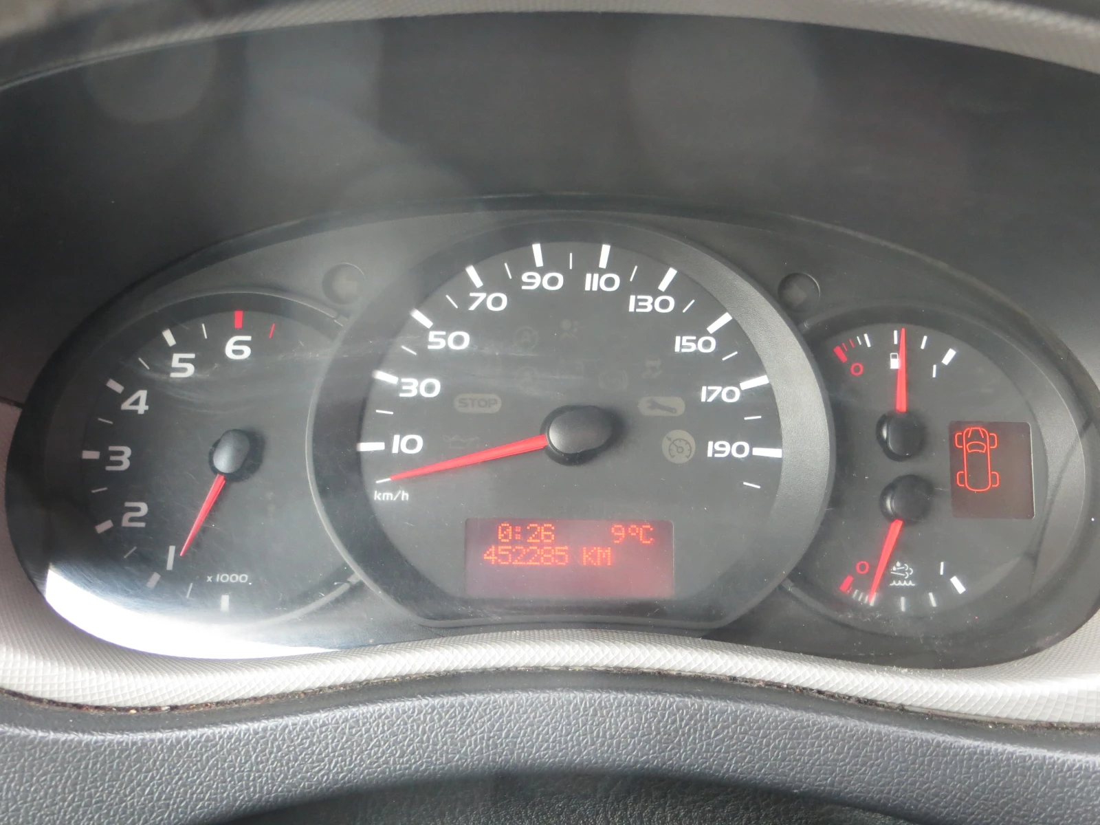 Renault Master 2.3 DCI Фургон с падащ борд - изображение 9