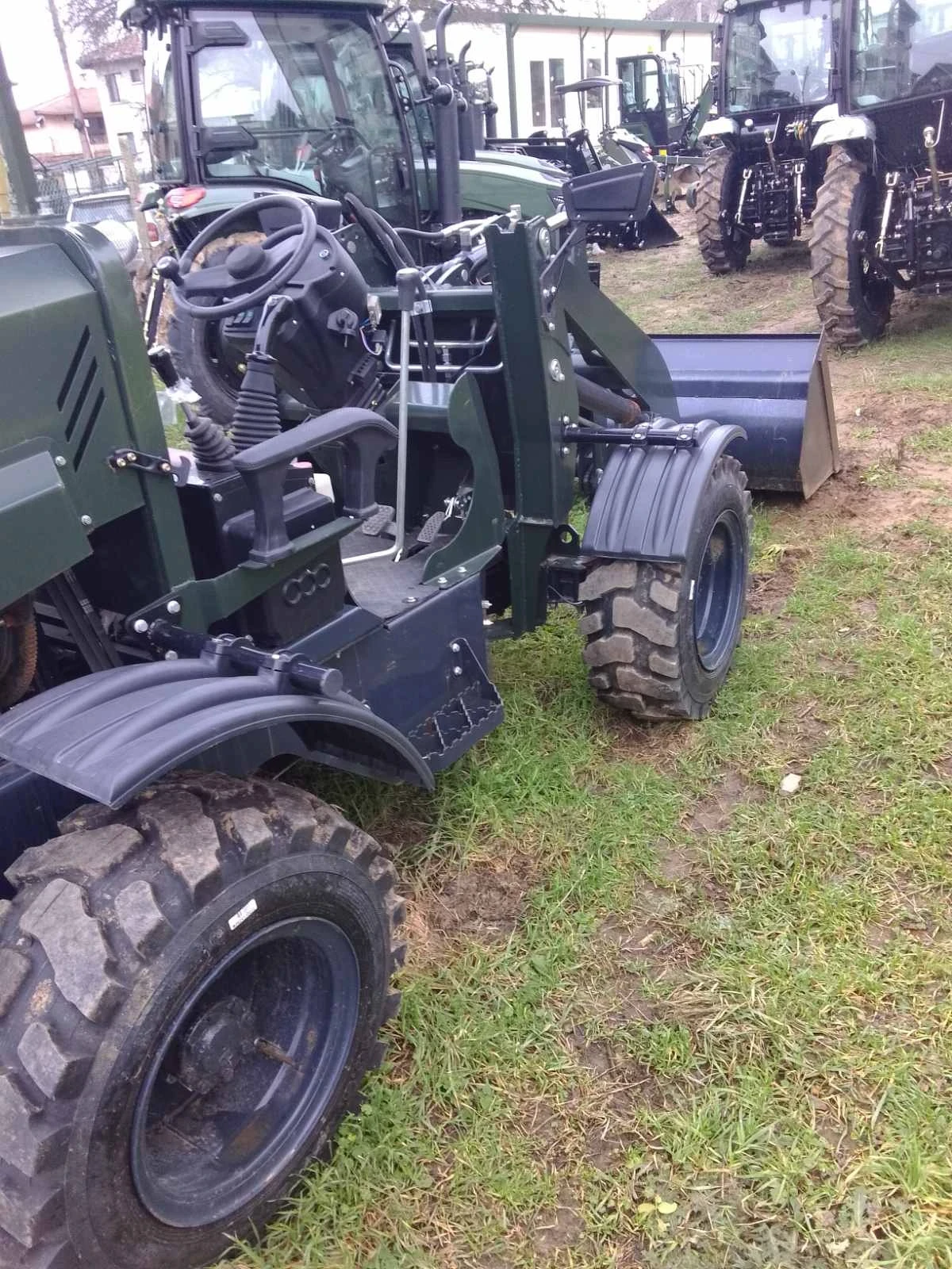 Челен товарач Друга марка, снимка 4 - Индустриална техника - 53817571