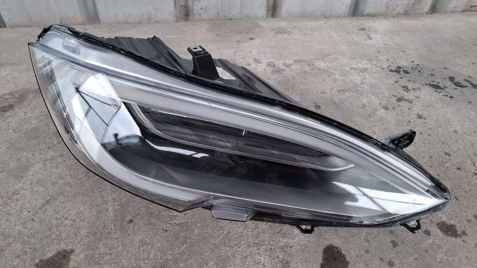 TESKA S    | Mobile.bg   1