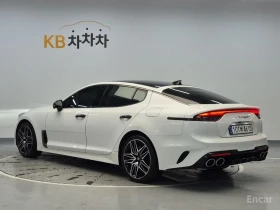 Kia Stinger GT* 3.3* TURBO* ПОДГРЕВ* ОБДУХВАНЕ* LANE* ASSIST* , снимка 4