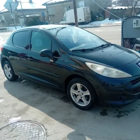 Peugeot 207 1.4 88 коня Газ Бензин, снимка 6