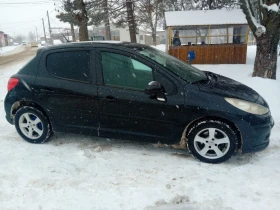 Peugeot 207 1.4 88 коня Газ Бензин, снимка 2