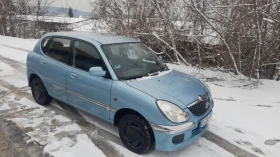     Daihatsu Sirion 1, 0 