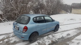     Daihatsu Sirion 1, 0 