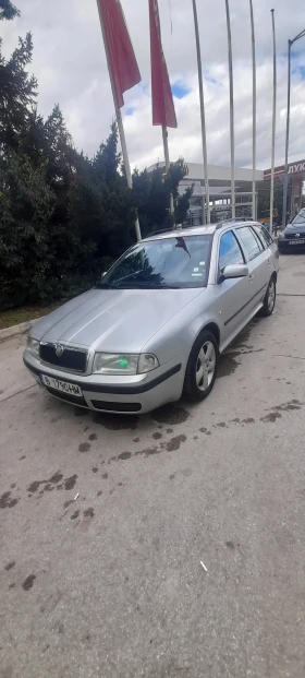 Обява за продажба на Skoda Octavia Газ-бензин ~4 300 лв. - изображение 1 | Auto.bg Обява за продажба на Skoda Octavia Газ-бензин ~4 300 лв. - изображение 1