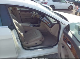 Mercedes-Benz CLS 550 H&K SOUND* ПОДГРЕВ/ОБДУХВАНЕ* ЗАДНА КАМЕРА* KEYLES - 9900 € / 19362.72 лв. - 24645416 9