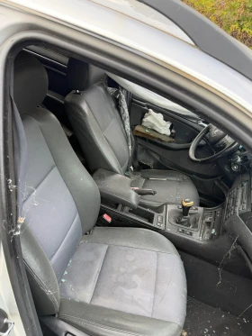 BMW 320 - 1100 € - 11757268 8