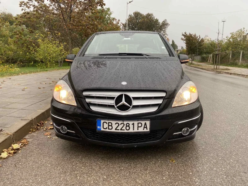 Mercedes-Benz B 180, снимка 3 - Автомобили и джипове - 47578688