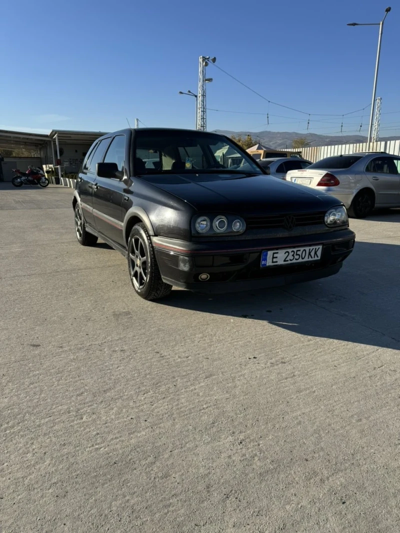 VW Golf, снимка 15 - Автомобили и джипове - 47897687