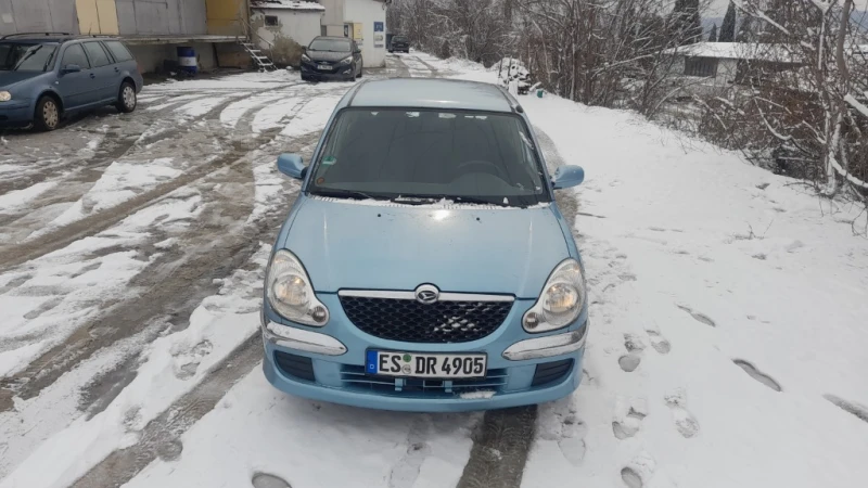 Daihatsu Sirion 1, 0 АВТОМАТ, снимка 9 - Автомобили и джипове - 49193747