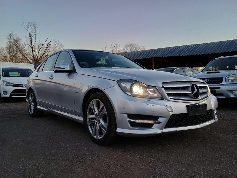 Mercedes-Benz C 220 AMG, снимка 2 - Автомобили и джипове - 49555240