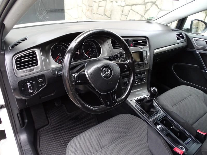 VW Golf  KLIMA EURO 5, снимка 8 - Автомобили и джипове - 49693865