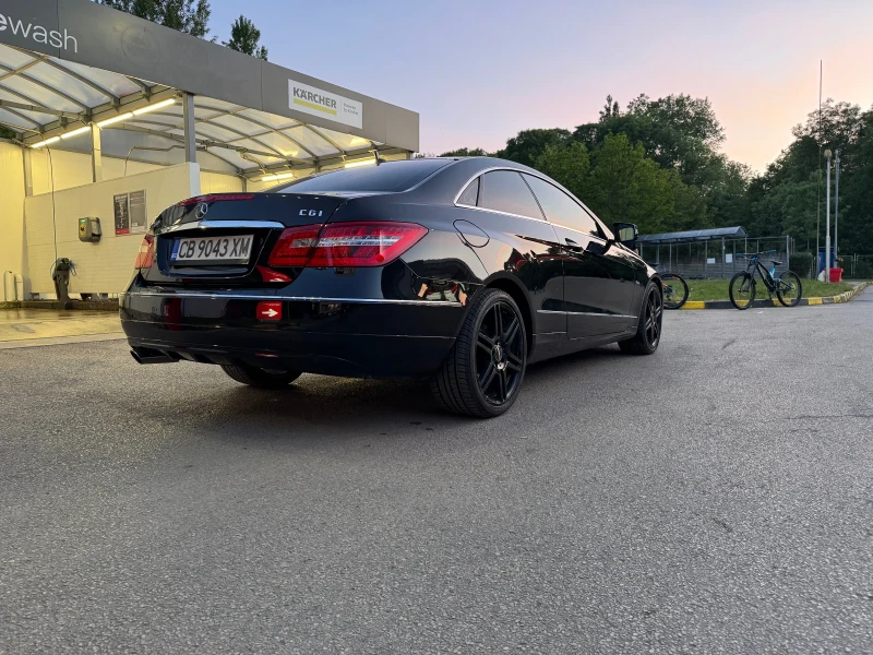 Mercedes-Benz E 250 Швейцария, снимка 3 - Автомобили и джипове - 52367541