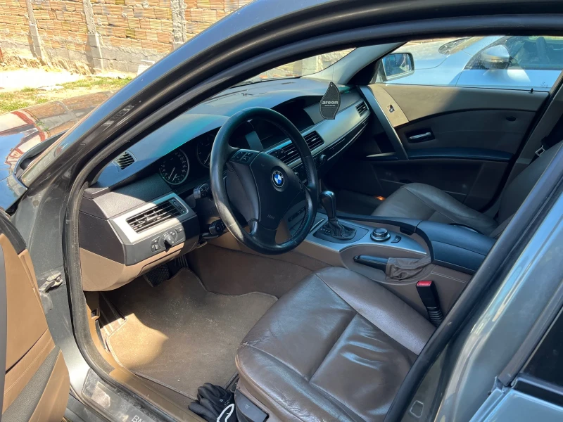 BMW 525, снимка 7 - Автомобили и джипове - 52045710