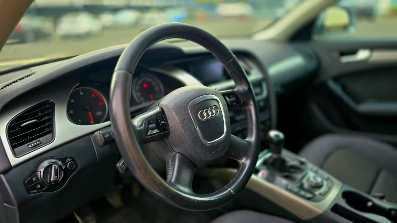 Audi A4 2.0 TDI, снимка 10 - Автомобили и джипове - 52108297