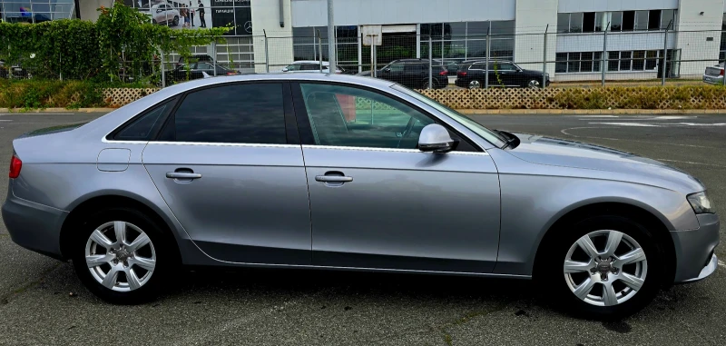 Audi A4 2.0 TDI, снимка 8 - Автомобили и джипове - 52108297