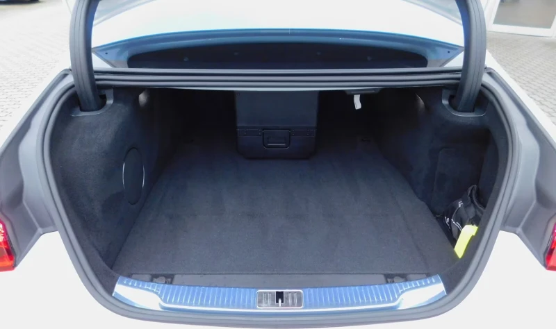 Mercedes-Benz S 63 AMG E-PERF./791HP/PANO/DISTR/360/BURM/FRIDGE/ACC/827f, снимка 6 - Автомобили и джипове - 52037794