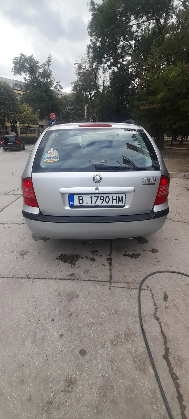 Skoda Octavia Газ-бензин, снимка 5 - Автомобили и джипове - 52461808