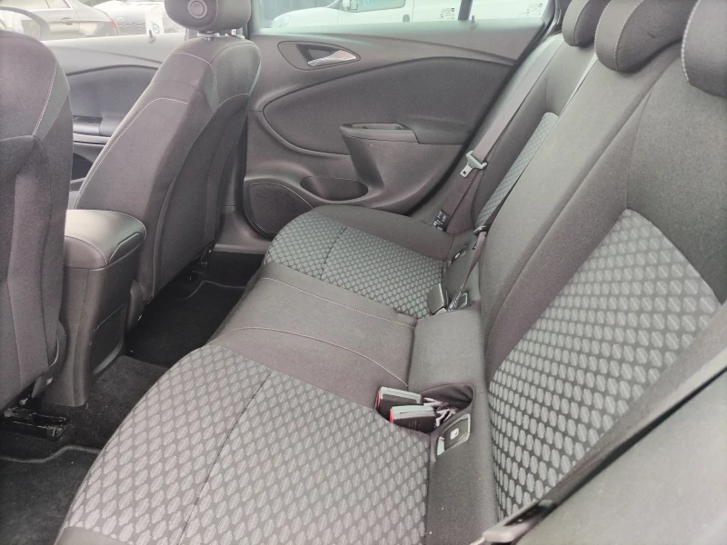 Opel Astra 1.5CDTI/122к.с, снимка 14 - Автомобили и джипове - 52637890