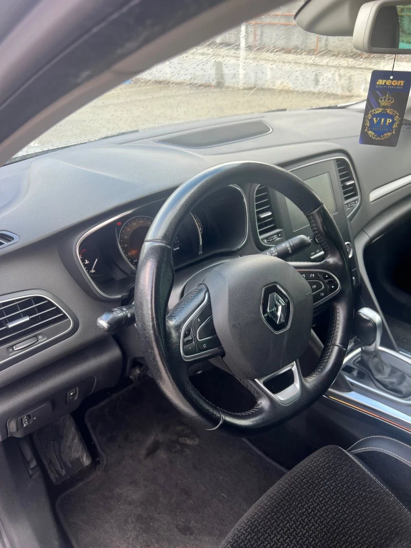 Renault Megane, снимка 12 - Автомобили и джипове - 52818566