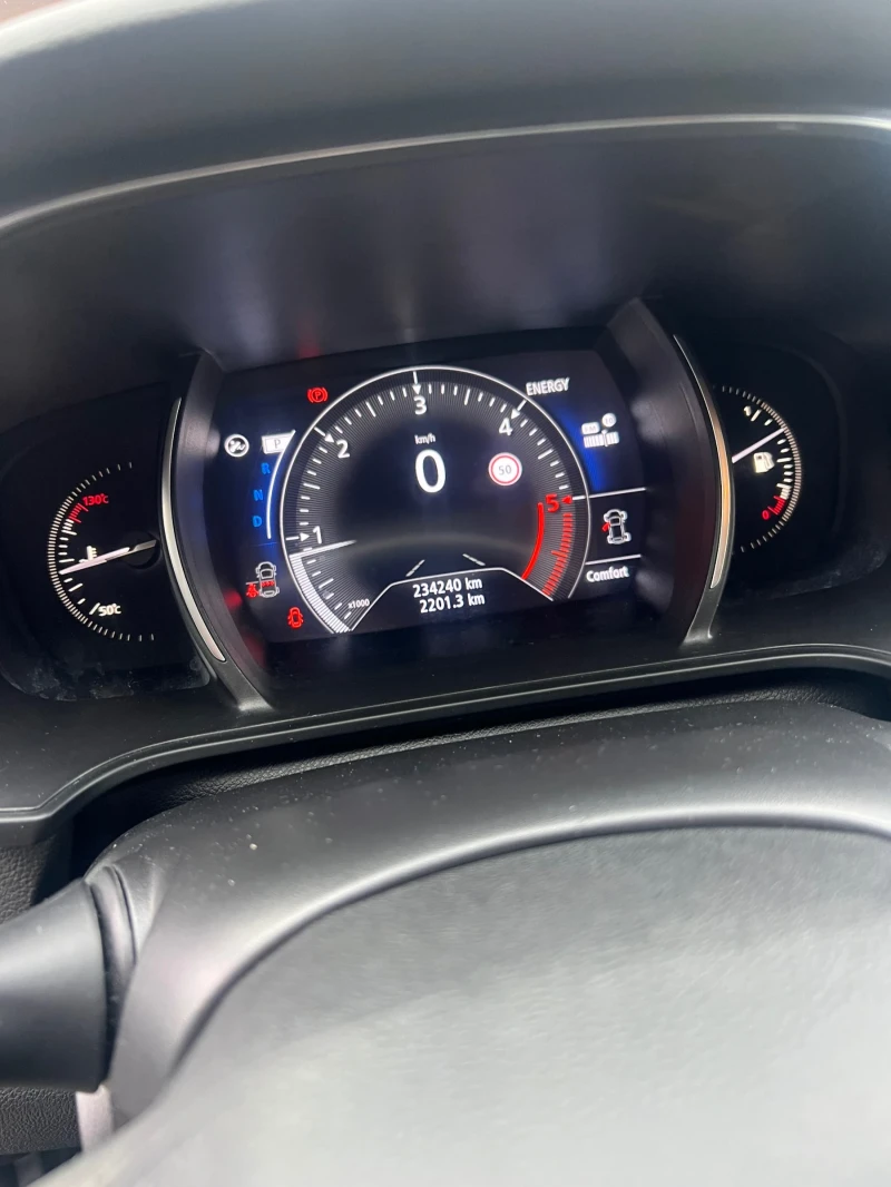 Renault Megane, снимка 14 - Автомобили и джипове - 52818566