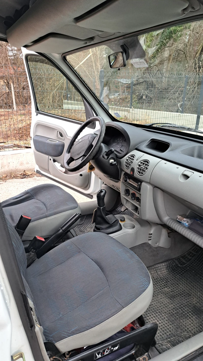 Renault Kangoo, снимка 8 - Автомобили и джипове - 53181078