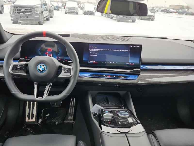 BMW i5 M60 xDrive| 360| HEADUP| CARFAX| B&W Sound System , снимка 10 - Автомобили и джипове - 53498950