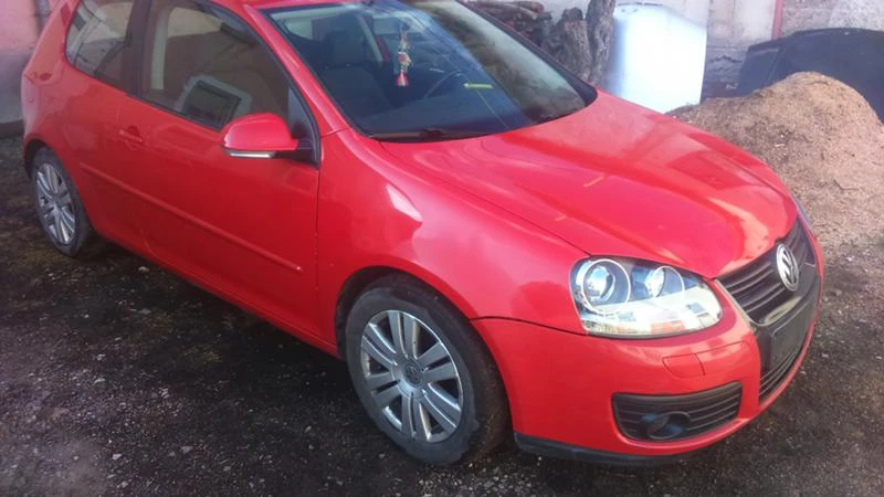 VW Golf 1.9 Tdi GT 105, снимка 16 - Автомобили и джипове - 18310536