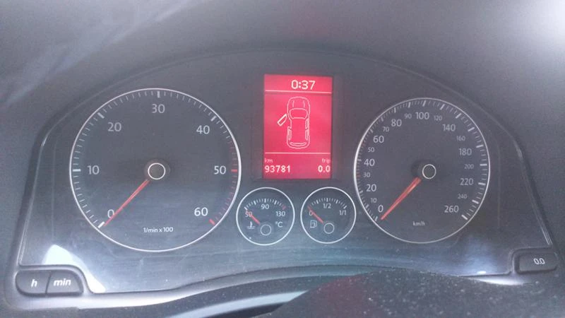 VW Golf 1.9 Tdi GT 105, снимка 2 - Автомобили и джипове - 18310536