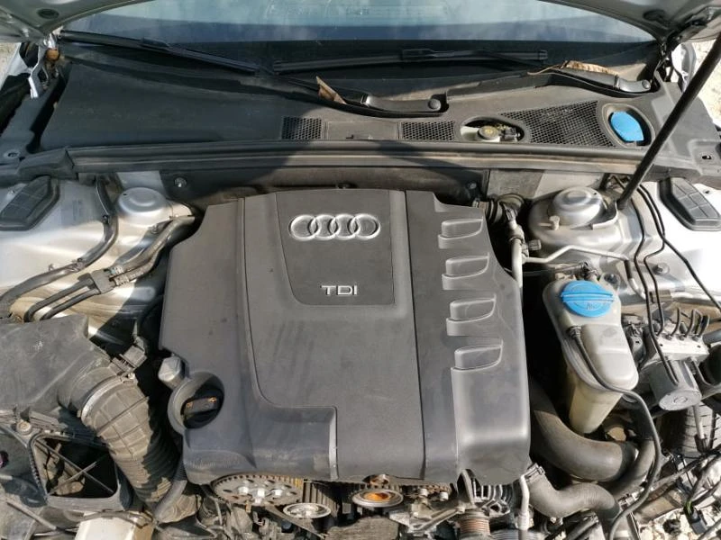 Audi A4 2.0tdi CAG, снимка 5 - Автомобили и джипове - 19175533