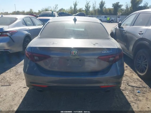 Alfa Romeo Giulia 280кс * Възможност за Лизинг* , снимка 9 - Автомобили и джипове - 52663397
