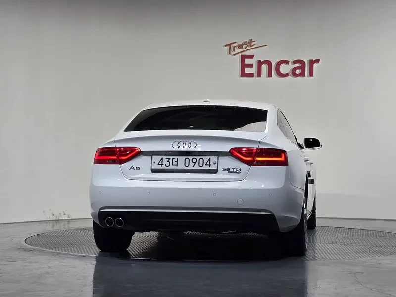 Audi A5 2.0 TDI Quattro, снимка 4 - Автомобили и джипове - 54551495