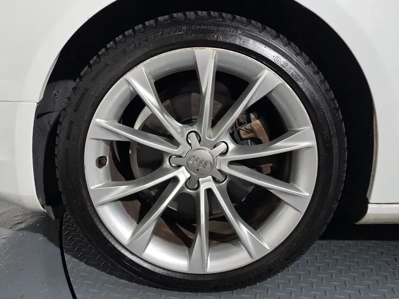 Audi A5 2.0 TDI Quattro, снимка 5 - Автомобили и джипове - 54551495