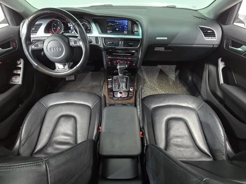 Audi A5 2.0 TDI Quattro, снимка 7 - Автомобили и джипове - 54551495