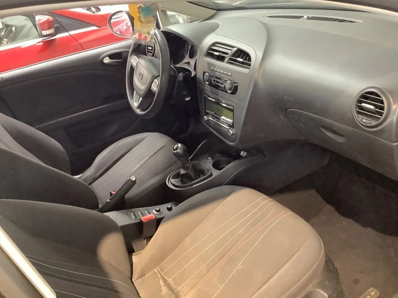 Seat Leon Leon 1.2 TSI Reference Copa Ecomotive, снимка 3 - Автомобили и джипове - 55387638