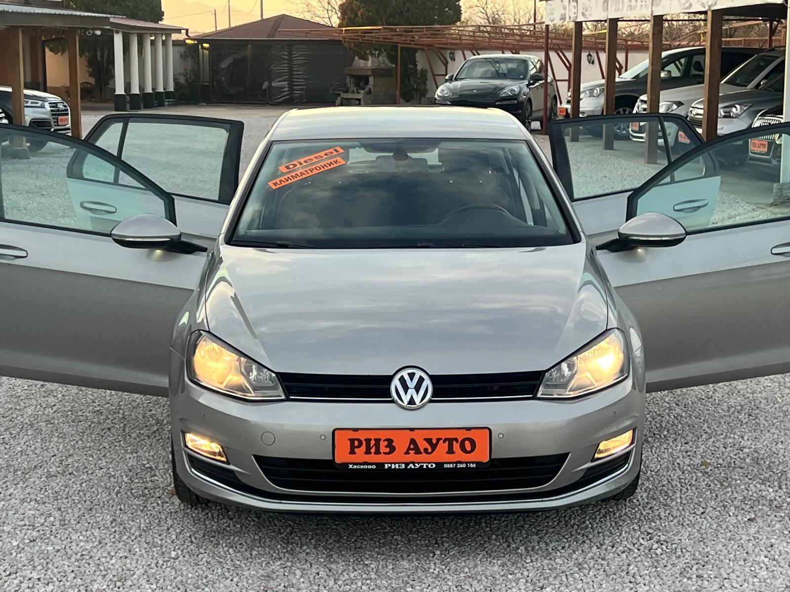 VW Golf 2.0TDI* HI-LINE* 150ks* DISTRONIK* KATO NOVA - изображение 3