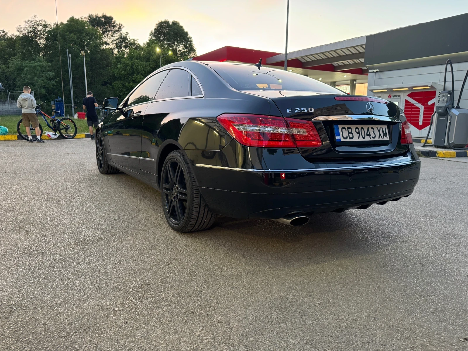 Mercedes-Benz E 250 Швейцария - изображение 4