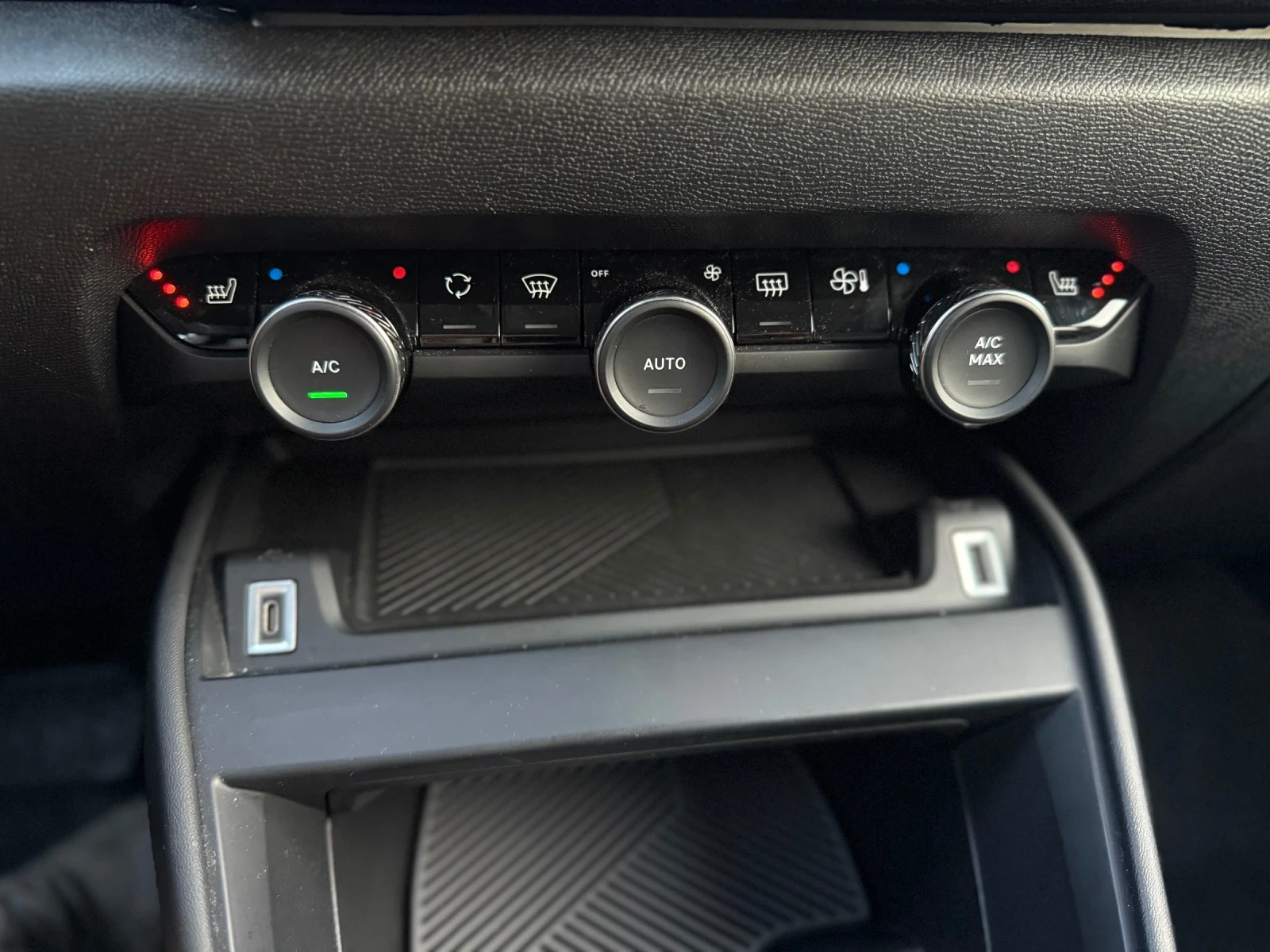 Citroen C4 1.2 PureTech FULL LED AUTOMATIC | Mobile.bg   14