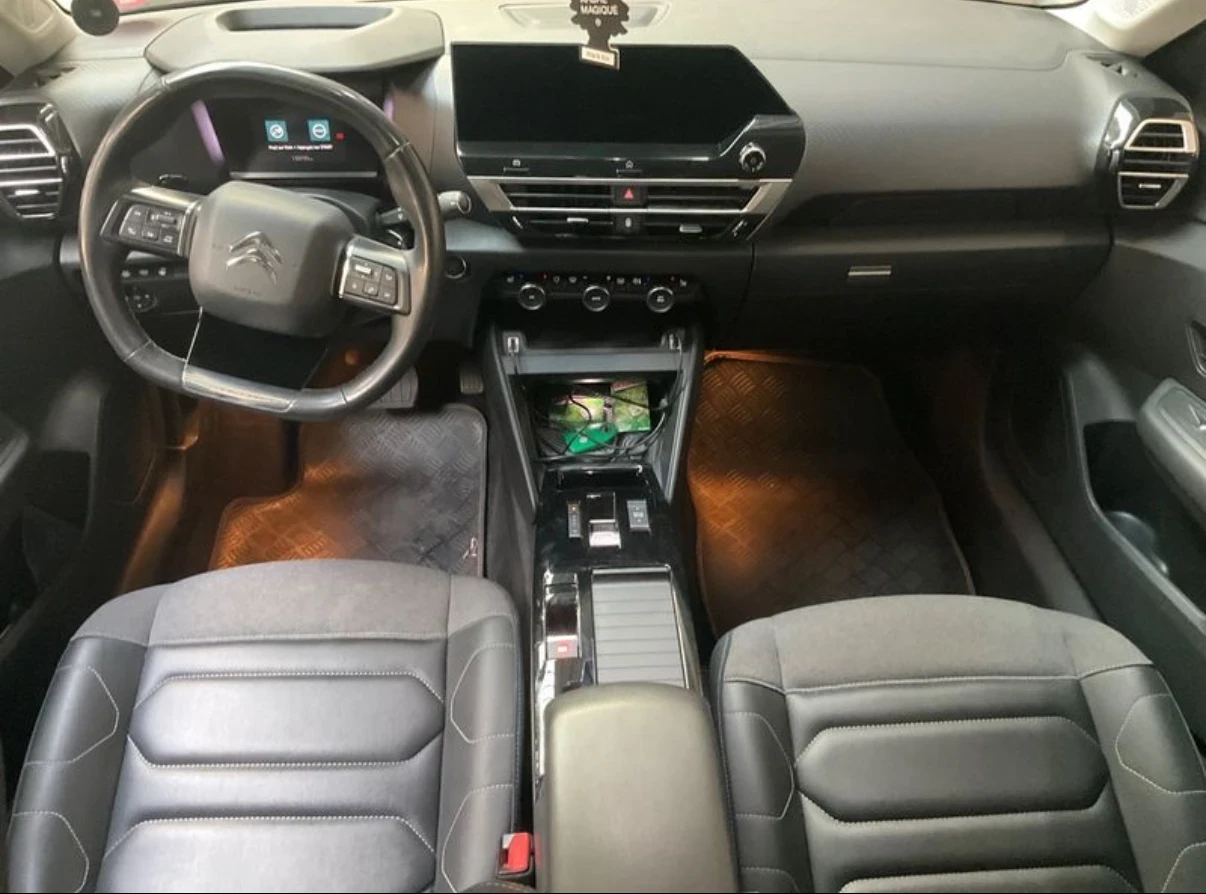 Citroen C4 1.2 PureTech FULL LED AUTOMATIC - изображение 8