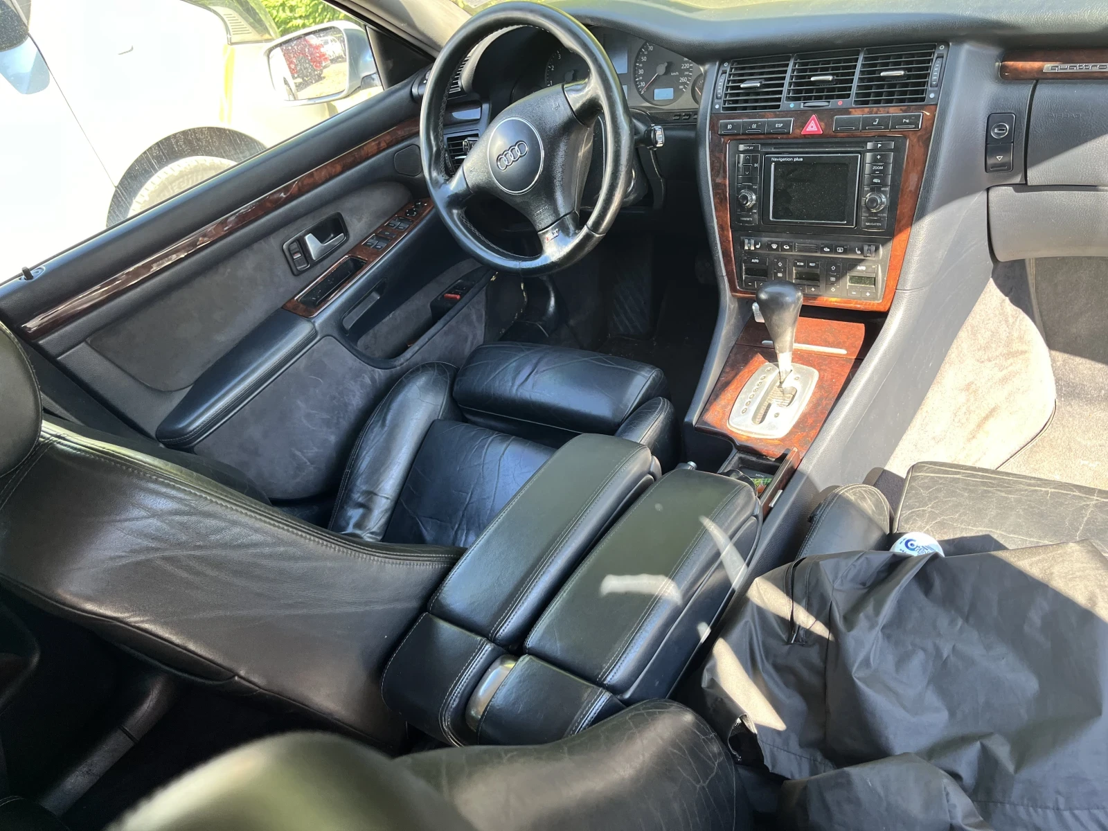 Audi A8 Quattro - изображение 6