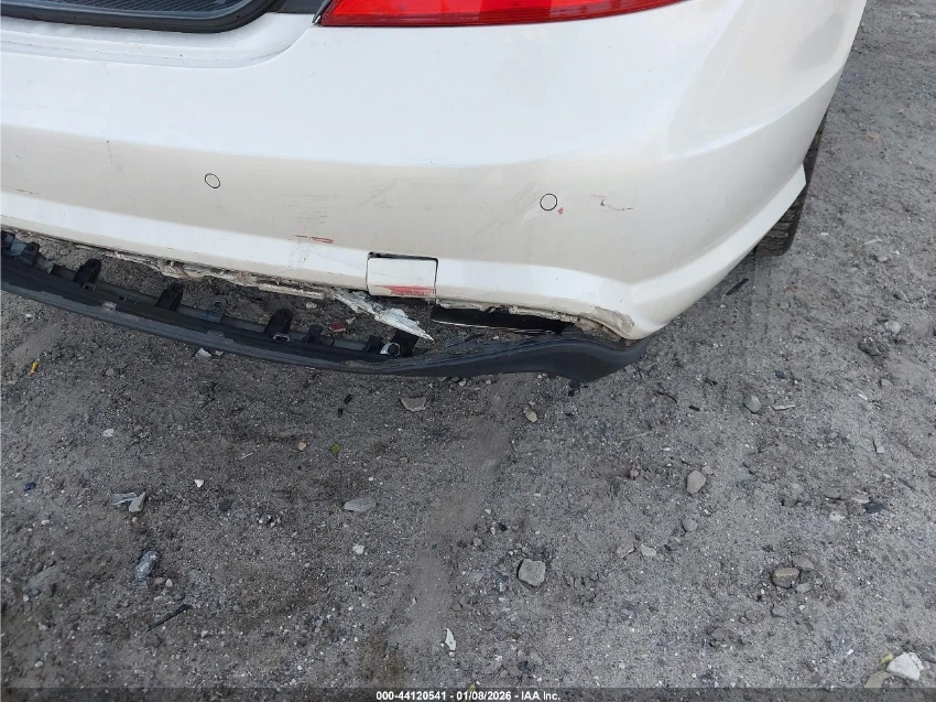 Mercedes-Benz CLS 550 H&K SOUND* �������/���������* ����� ������* KEYLES | Mobile.bg � ����������� 12