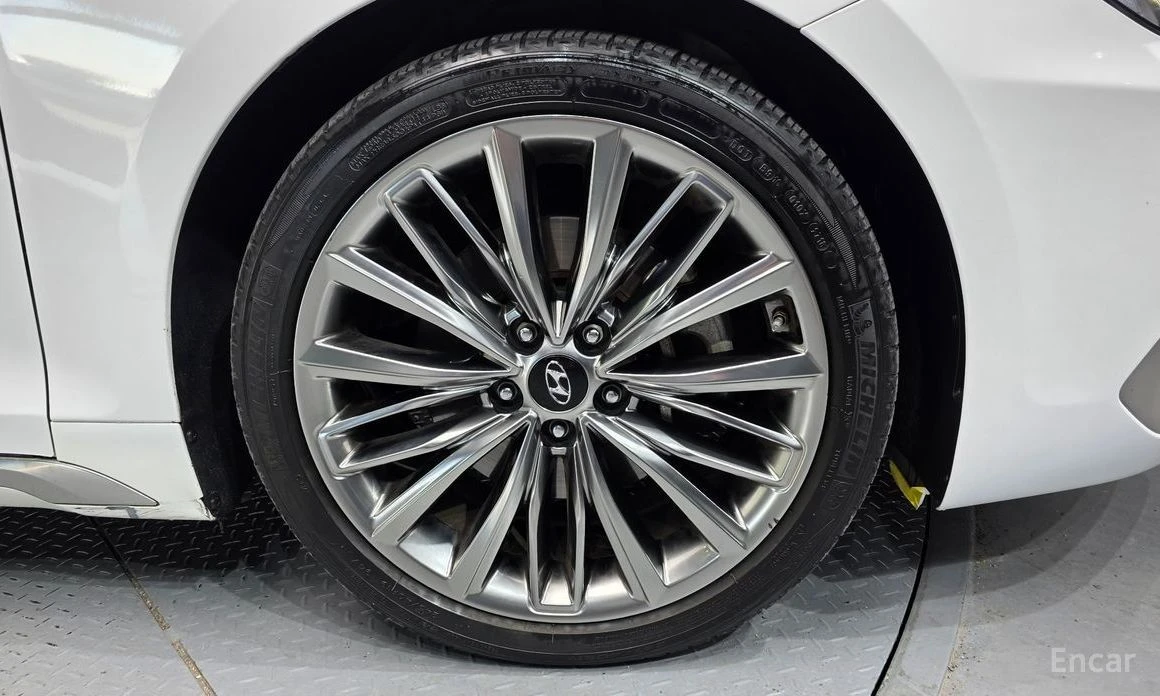 Hyundai Grandeur  - изображение 5